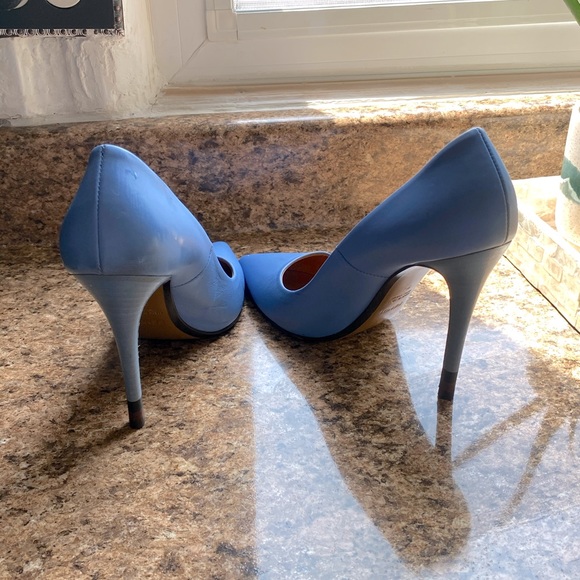 Fendi Pastel Blue Leather Heels - Picture 3 of 3